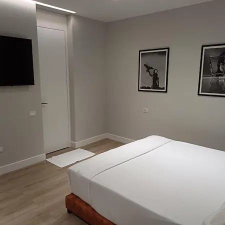 Oxygen Boutique Tirana