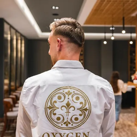 Oxygen Boutique 4* ティラナ