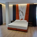 Oxygen Boutique Hotel 4*