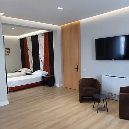 מלון Oxygen Boutique 4*