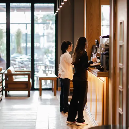 Oxygen Boutique מלון 4*