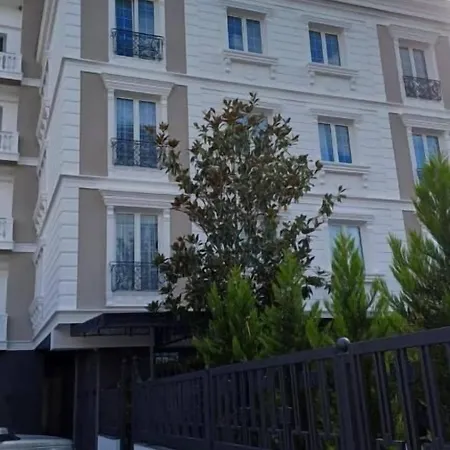 Oxygen Boutique מלון טיראנה