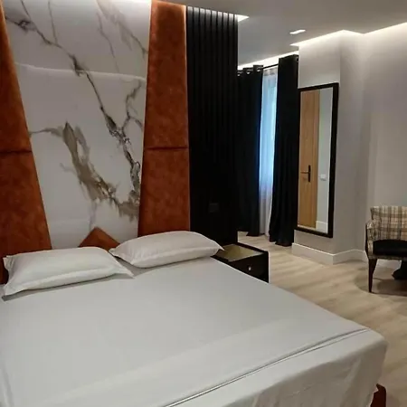 Oxygen Boutique מלון