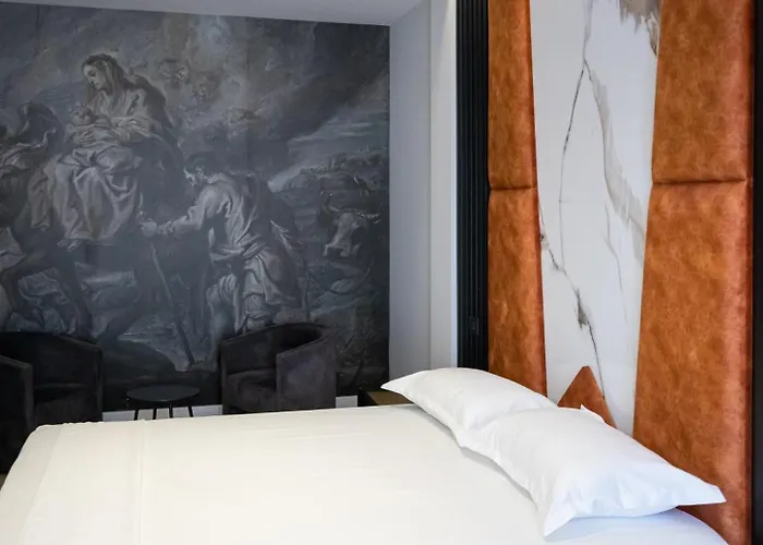 Oxygen Boutique 地拉那