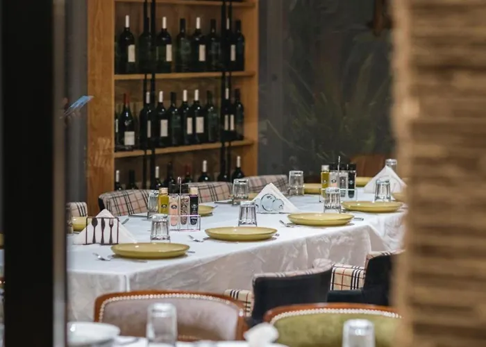 Oxygen Boutique 地拉那